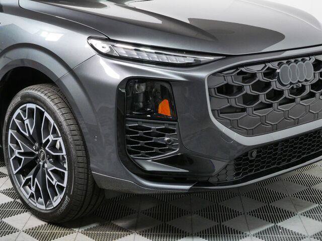 New 2026 Audi Q3 quattro 2.0T AWD/4WD image 13