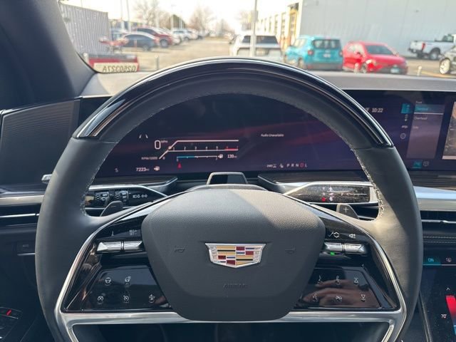 Used 2025 Cadillac Escalade Premium Luxury w/ Touring Package image 24