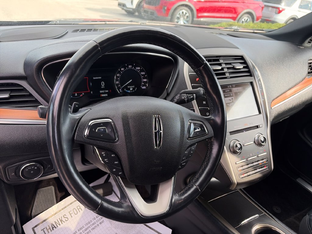 Used 2019 Lincoln MKC Select w/ Select Plus Package FWD image 19