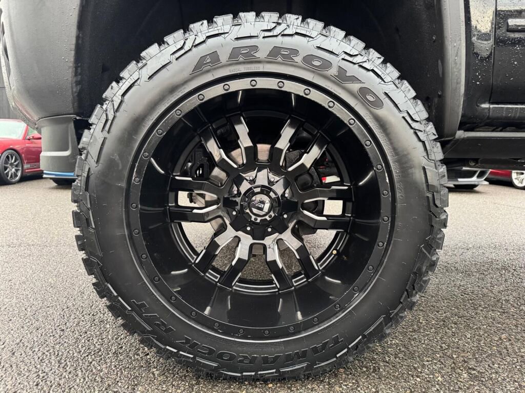 Used 2015 GMC Sierra 1500 SLT w/ SLT Crew Cab Value Package image 9