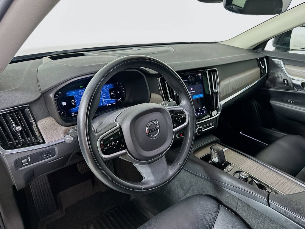 Used 2022 Volvo V90 B6 Cross Country w/ Advanced Package AWD/4WD image 10