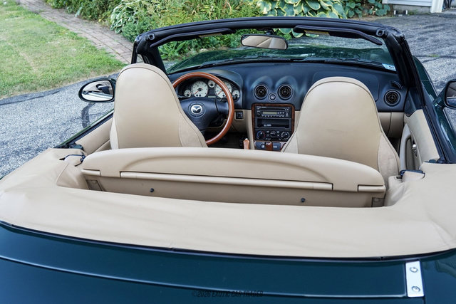 Used 2001 MAZDA MX-5 Miata RWD image 37