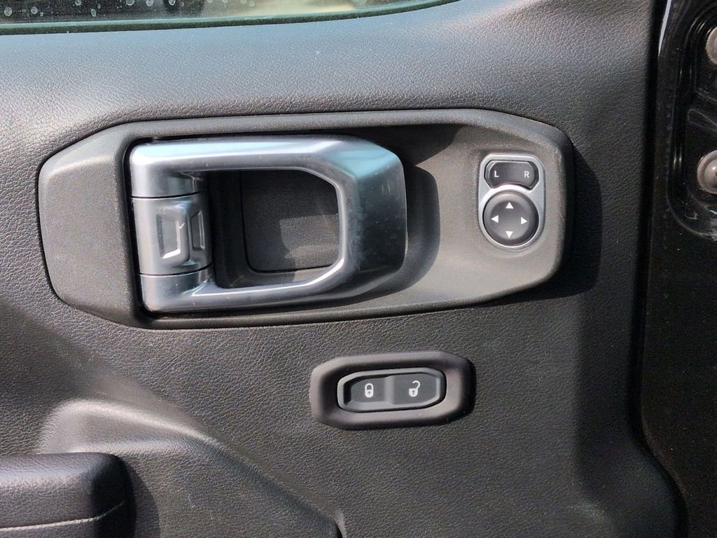 Certified 2019 Jeep Wrangler Sport S image 15