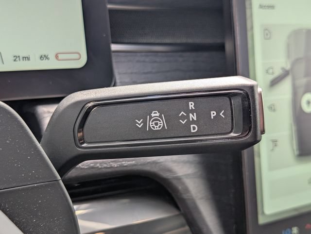 Used 2024 Rivian R1S Adventure AWD/4WD image 30