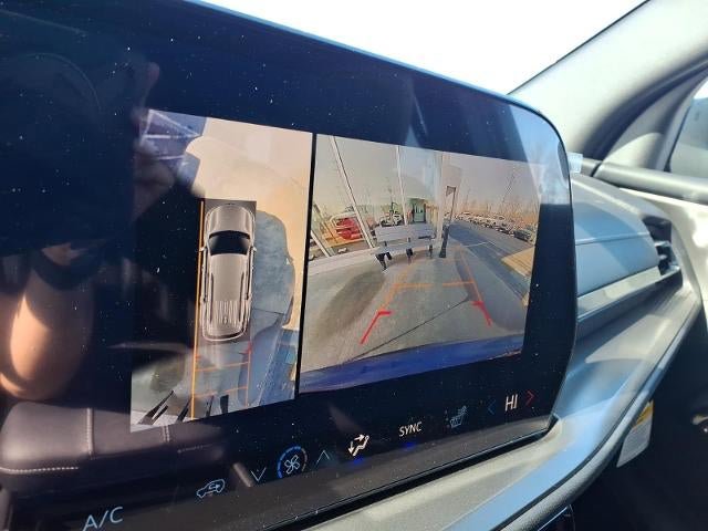New 2026 Chevrolet Traverse LT w/ Driver Confidence Package FWD image 13