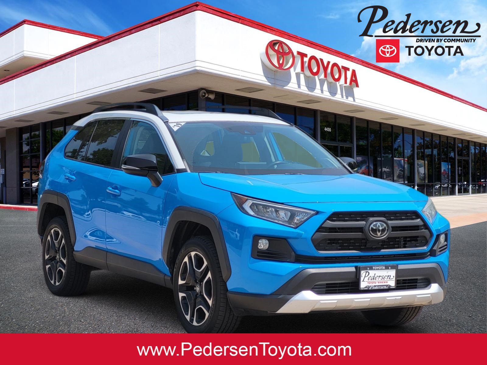 Used 2019 Toyota RAV4 Adventure w/ Cold Weather Package AWD/4WD video 1