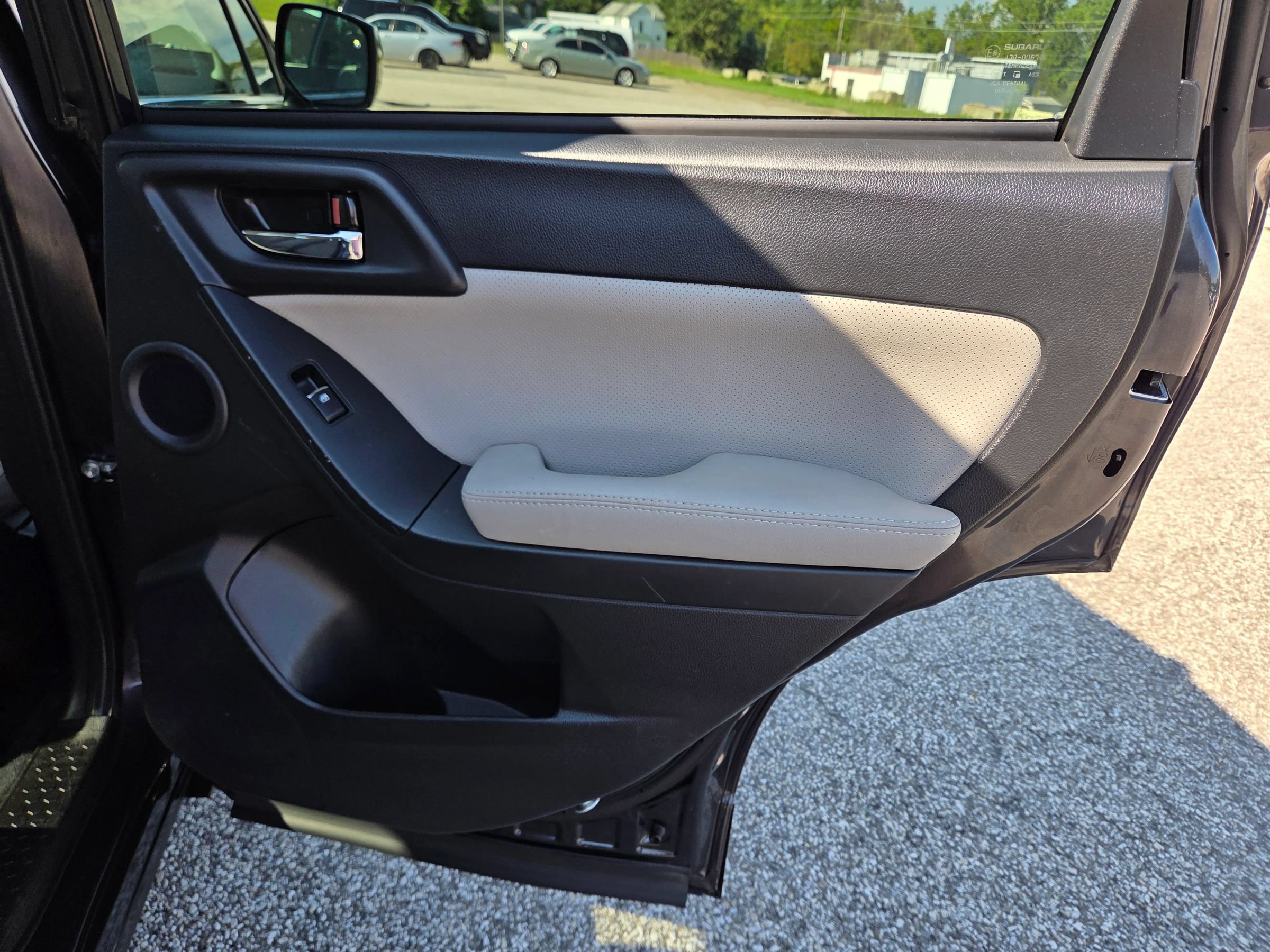 Used 2018 Subaru Forester 2.5i Limited w/ Popular Package #2 AWD/4WD image 24