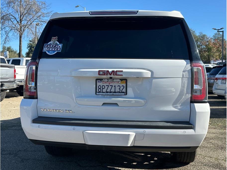 Used 2020 GMC Yukon XL SLE w/ HD Trailering Package image 6