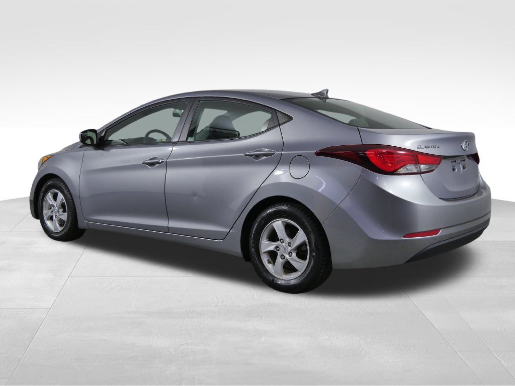 Used 2014 Hyundai Elantra SE FWD image 8