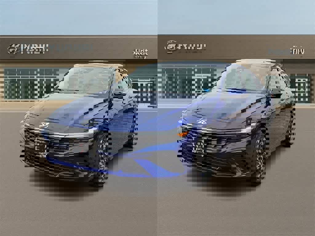 Used 2025 Hyundai Elantra Limited image 1