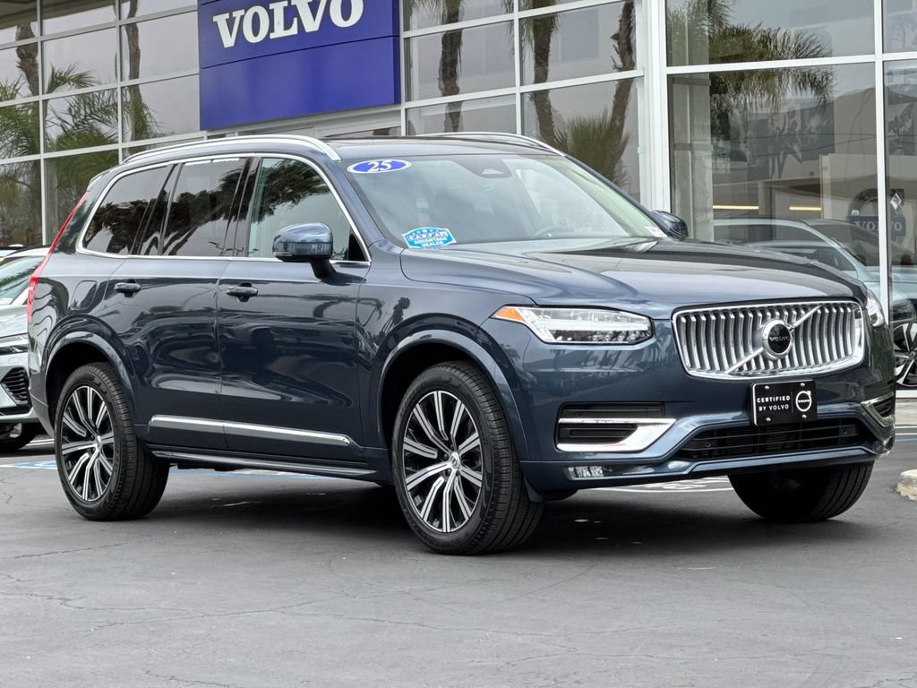 Certified 2025 Volvo XC90 B5 Core w/ Protection Package Premier AWD/4WD image 7