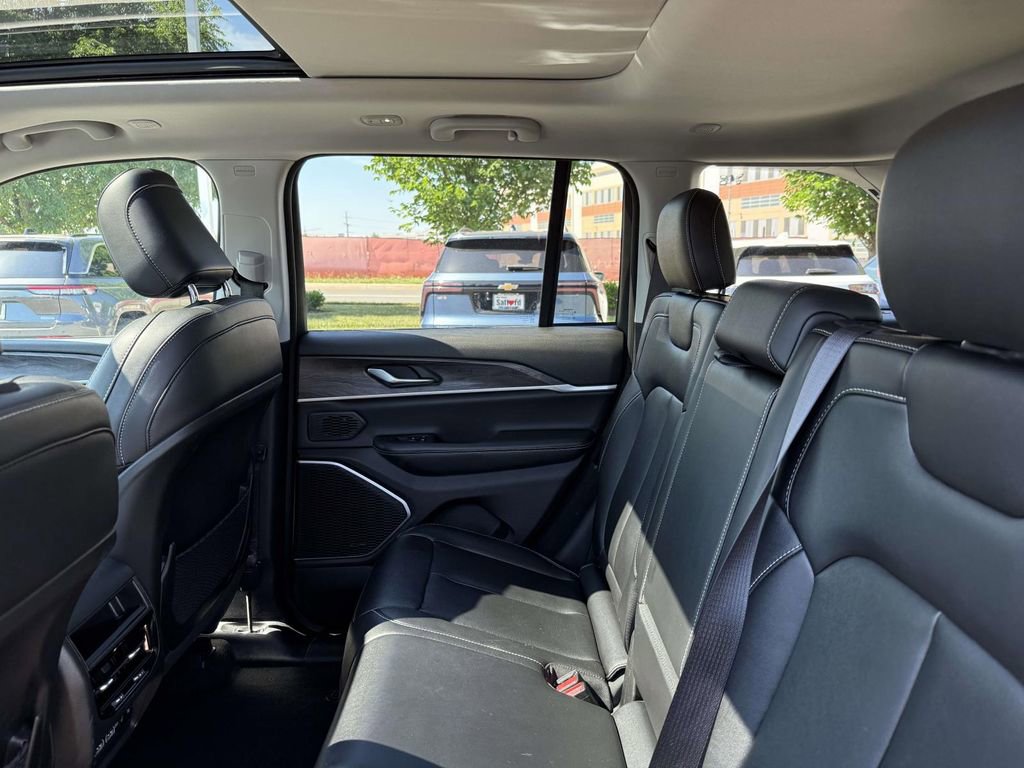 Certified 2023 Jeep Grand Cherokee 4WD 4xe image 18