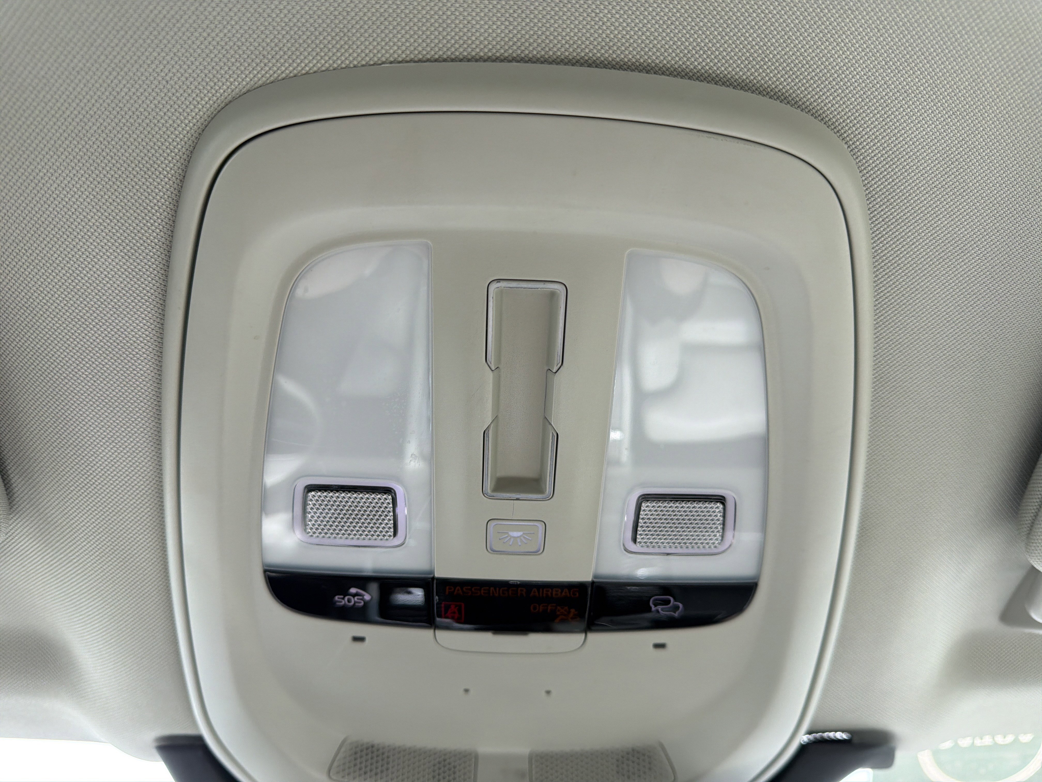 Used 2024 Volvo XC90 B6 Ultimate w/ Protection Package Premier AWD/4WD image 29