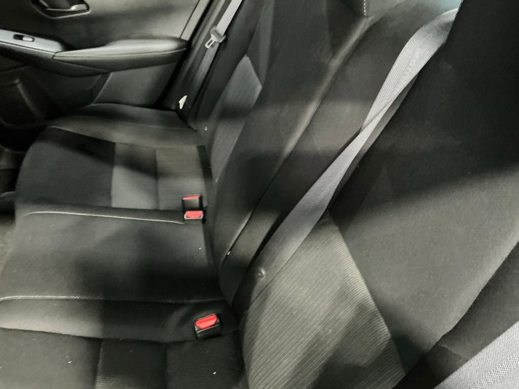 Used 2024 Nissan Sentra SV FWD image 12
