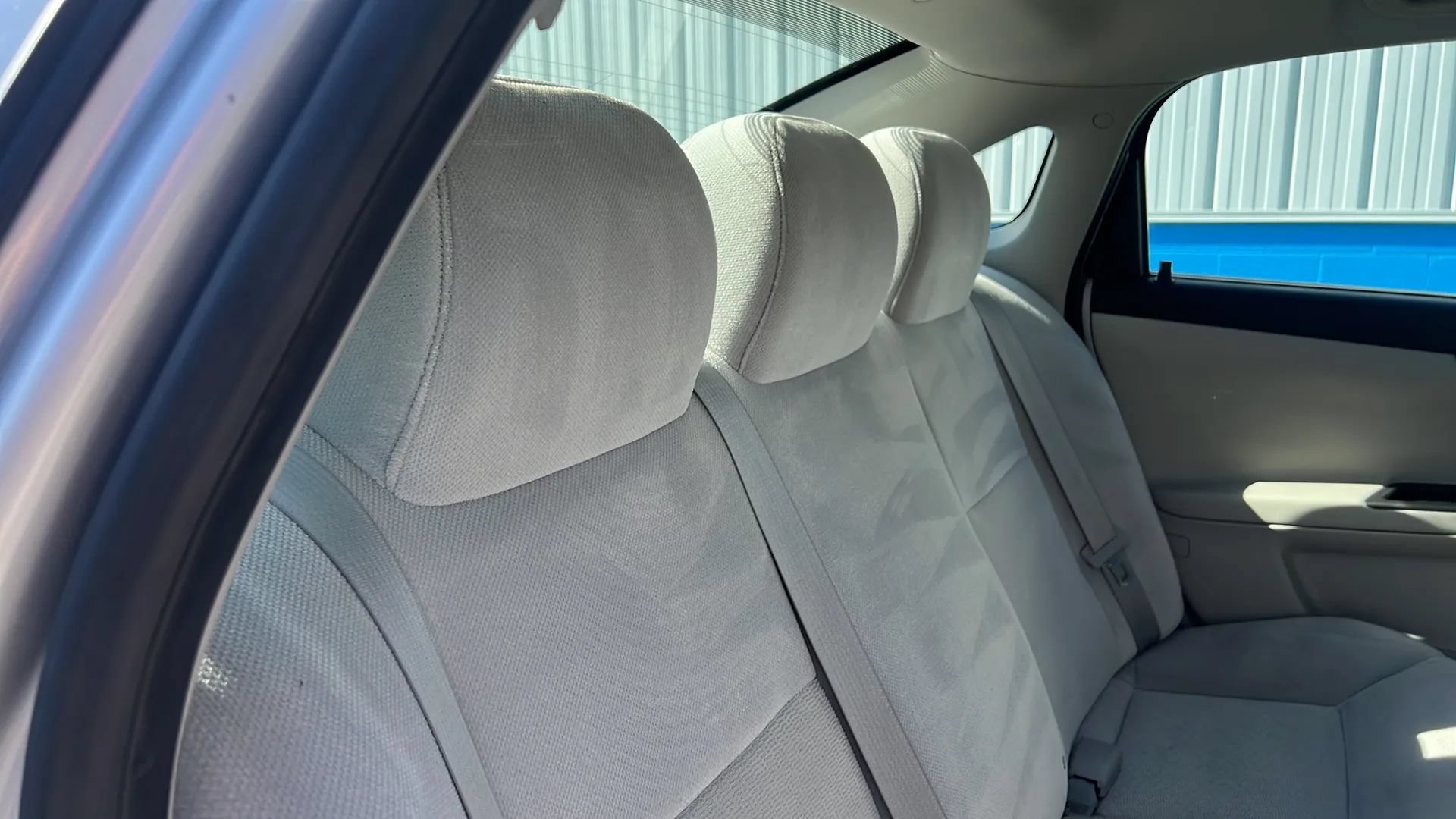 Used 2011 Chevrolet Impala LT FWD image 16