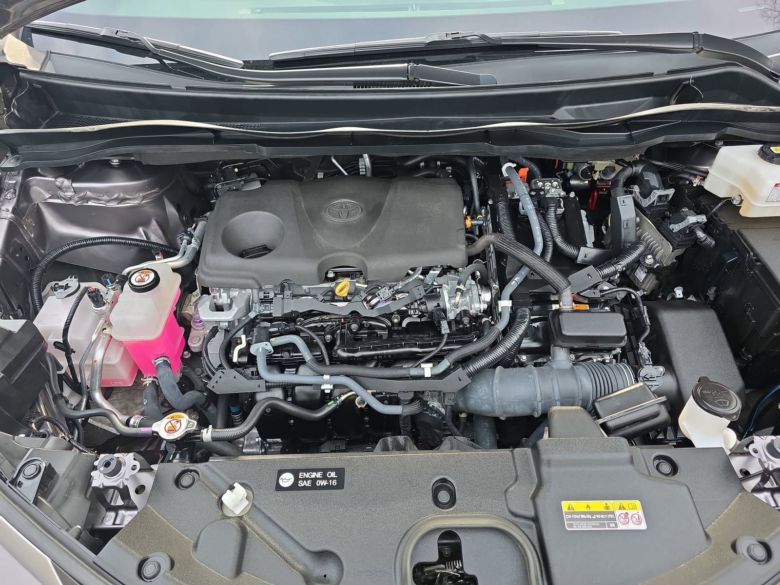 Used 2022 Toyota Sienna XSE image 31