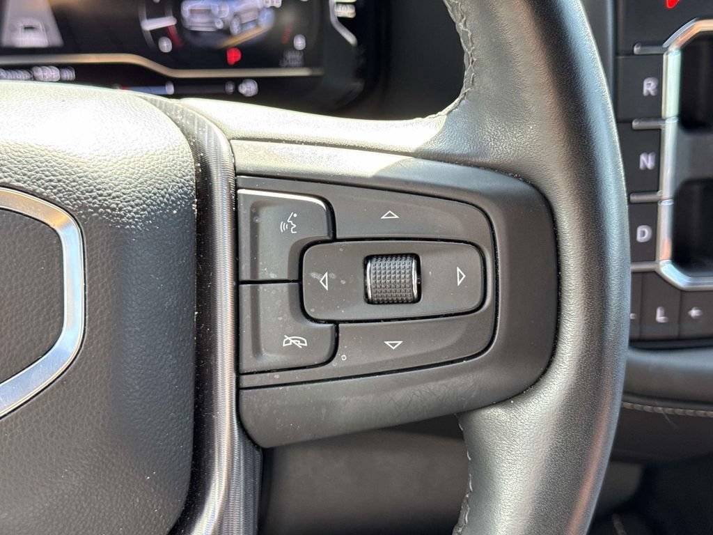 Used 2024 GMC Yukon Denali Ultimate AWD/4WD image 36