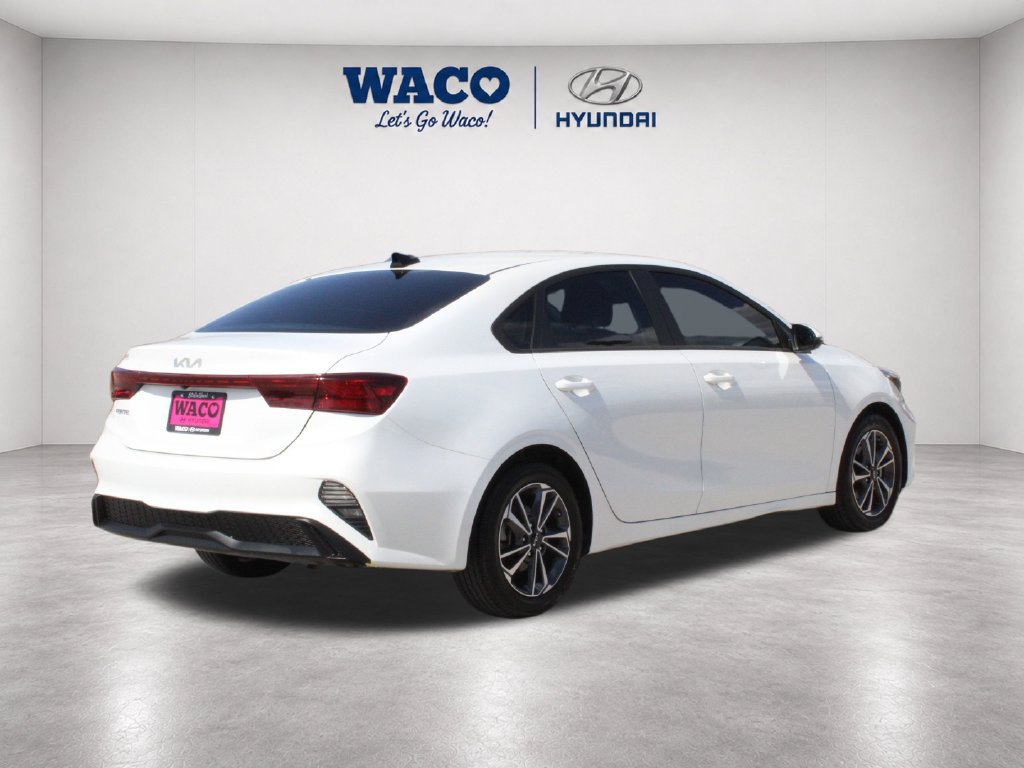 Used 2023 Kia Forte LXS w/ LXS Technology Package FWD image 10