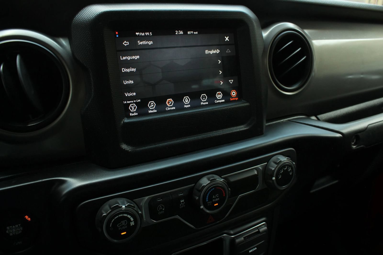 Used 2020 Jeep Gladiator Sport AWD/4WD image 27