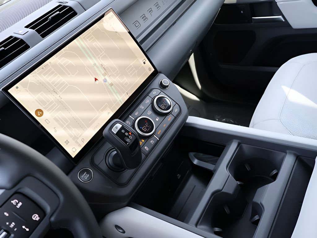 New 2026 Land Rover Defender 110 X-Dynamic SE image 18