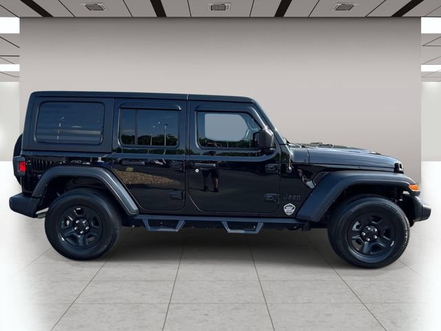 Used 2023 Jeep Wrangler Unlimited Sport AWD/4WD image 2
