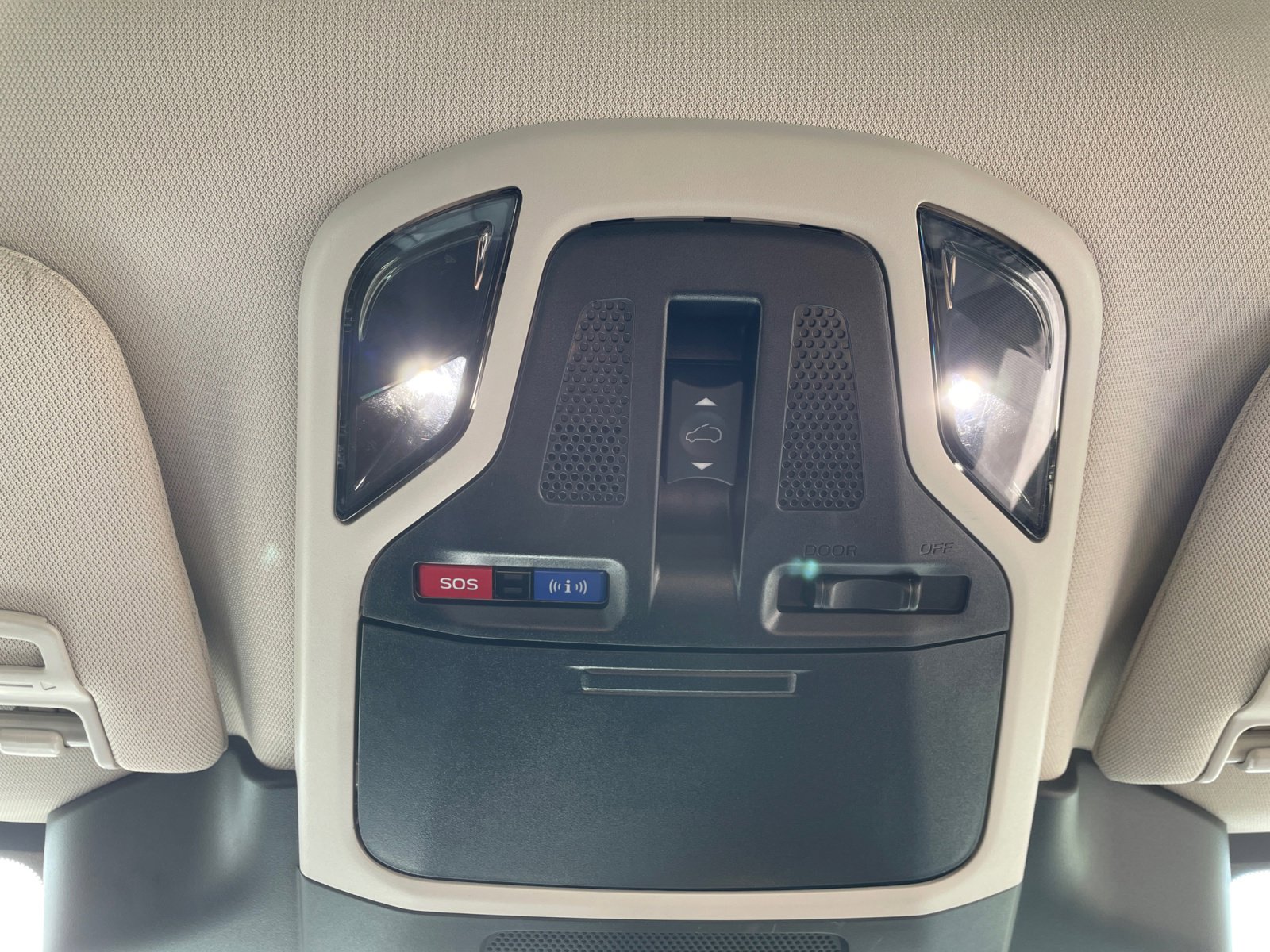 Certified 2025 Subaru Outback Touring image 27