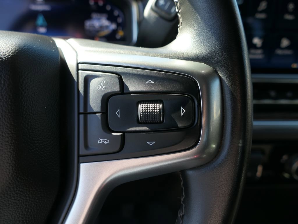 Used 2024 Chevrolet Silverado 2500 LT image 16