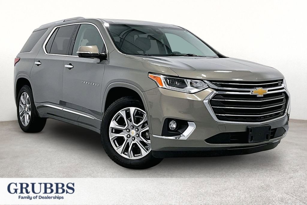 Used 2018 Chevrolet Traverse Premier w/ Driver Confidence II Package FWD image 1