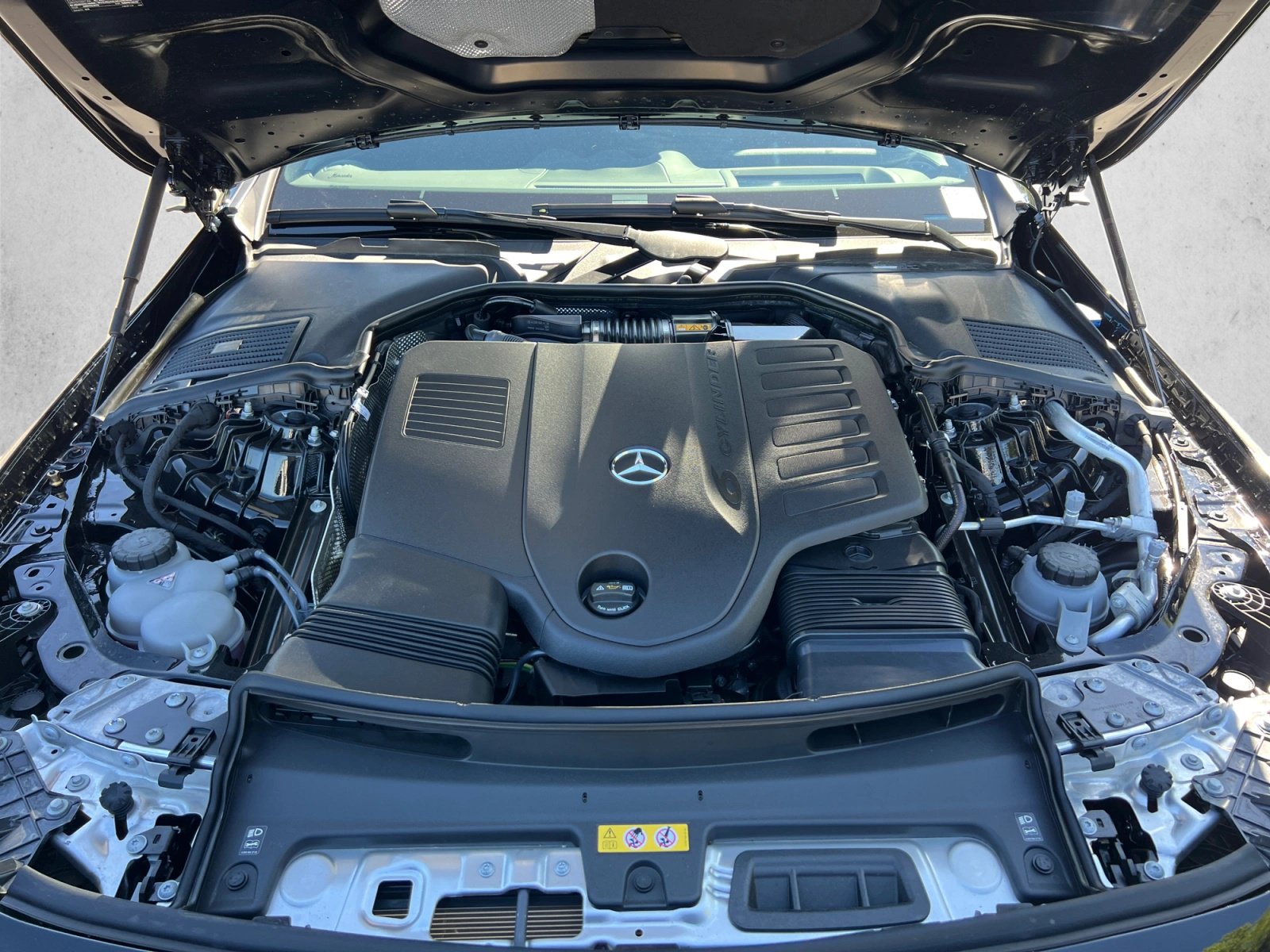 New 2026 Mercedes-Benz CLE 450 4MATIC Coupe image 18