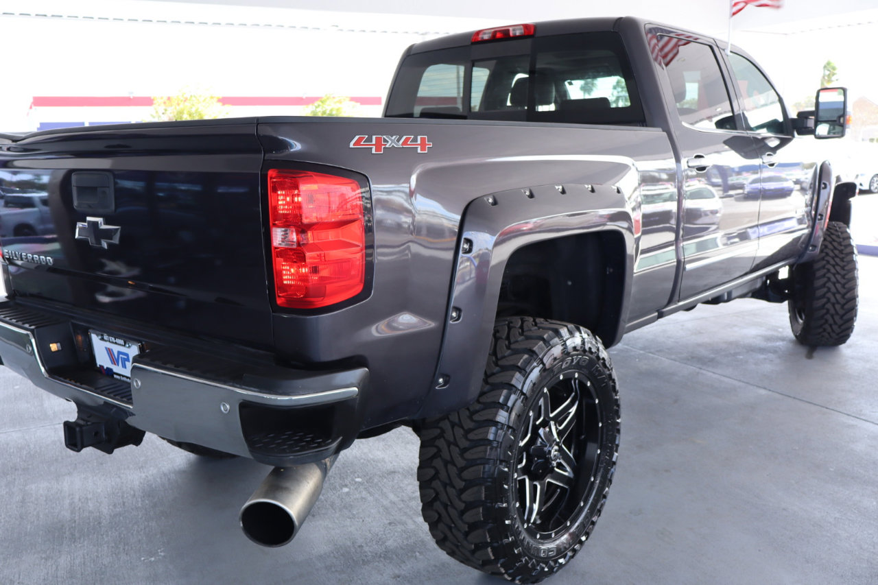 Used 2015 Chevrolet Silverado 2500 LTZ w/ Duramax Plus Package image 6