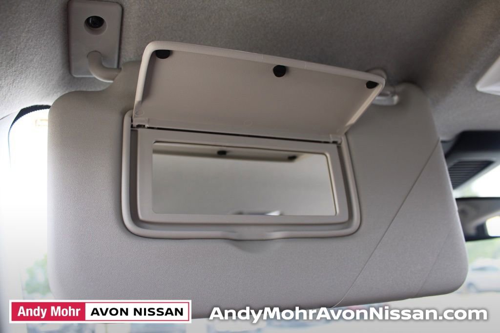 New 2025 Nissan Kicks Play S image 26