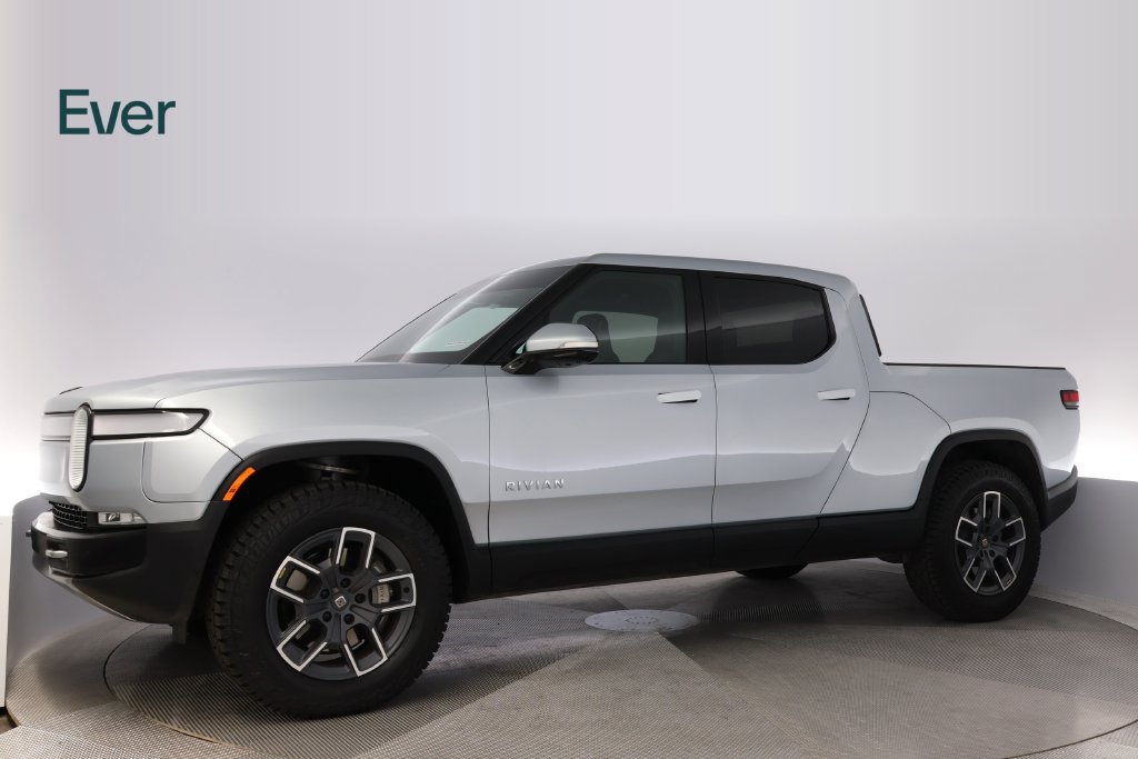 Used 2024 Rivian R1T Adventure Dual AWD/4WD image 18