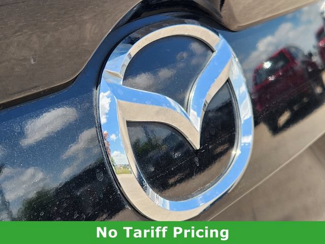 Used 2018 MAZDA MAZDA3 Touring FWD image 11