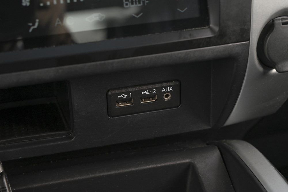 Used 2019 Nissan Titan PRO-4X image 32