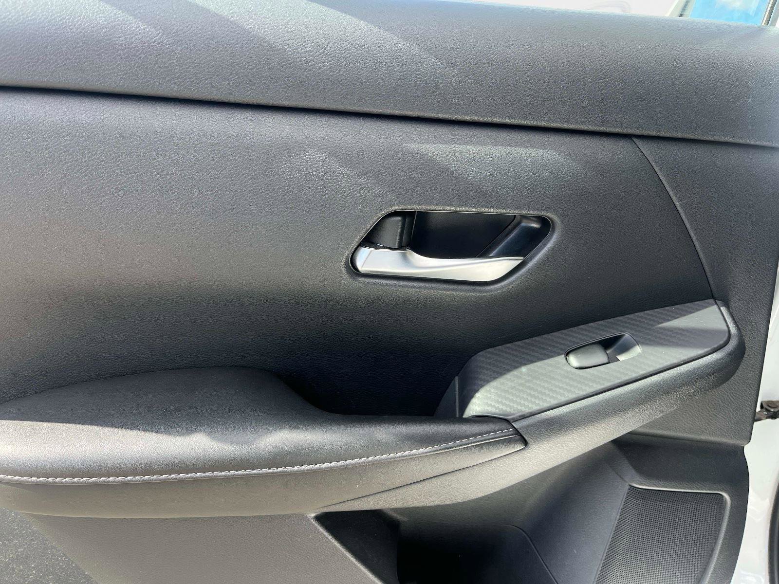 Used 2022 Nissan Sentra S image 12