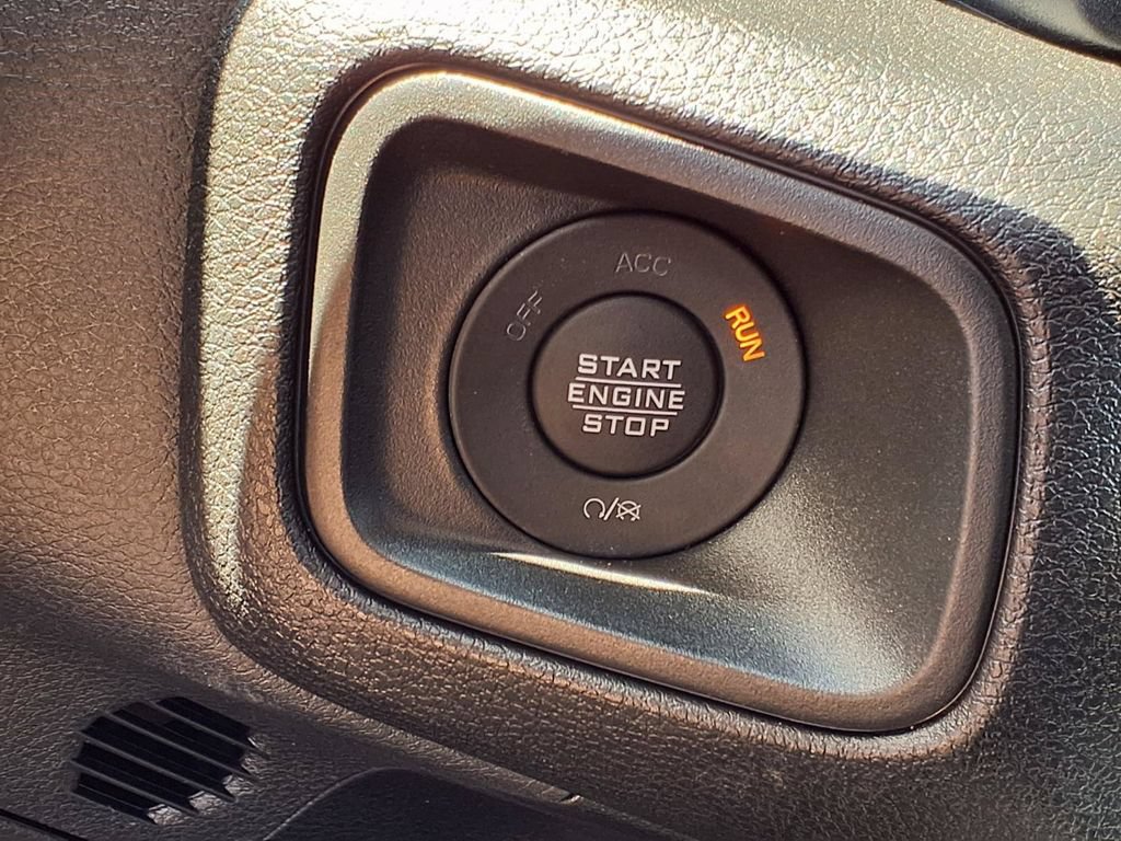 Used 2026 Jeep Wrangler Unlimited Sport AWD/4WD image 15