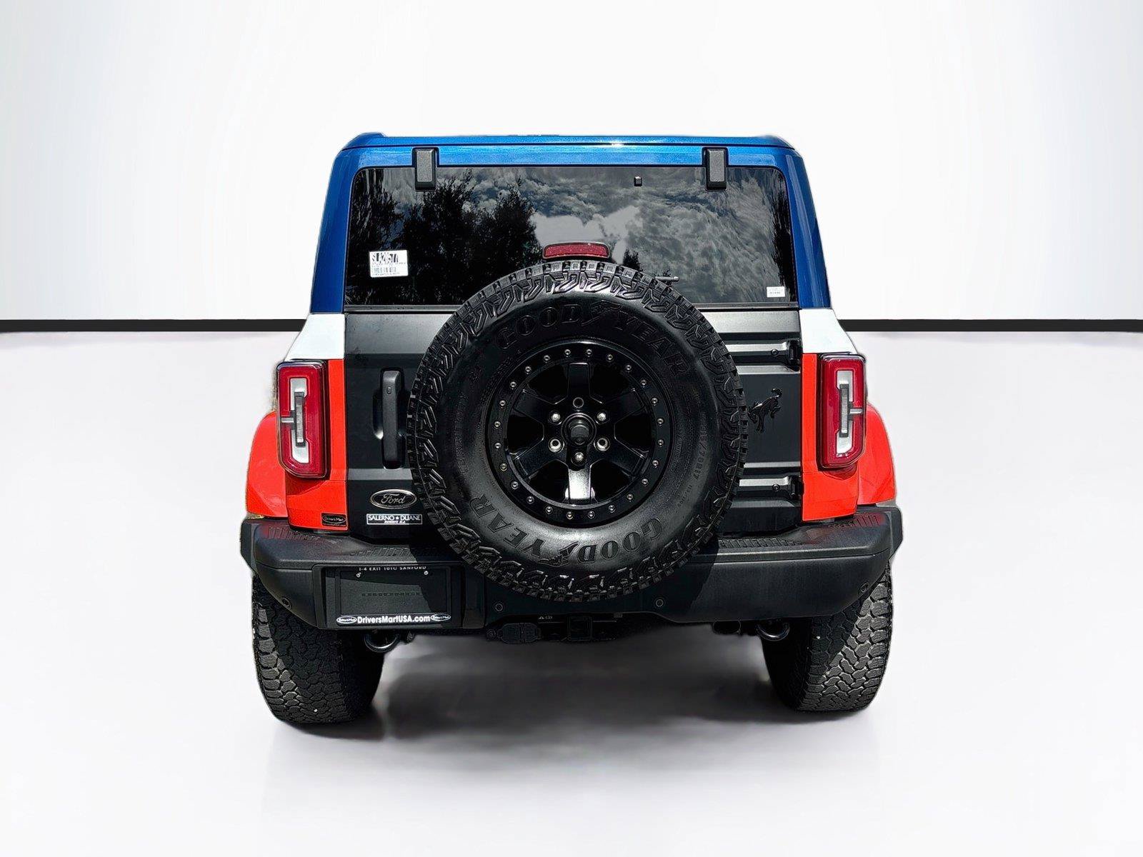 Used 2025 Ford Bronco Stroppe Edition AWD/4WD image 6
