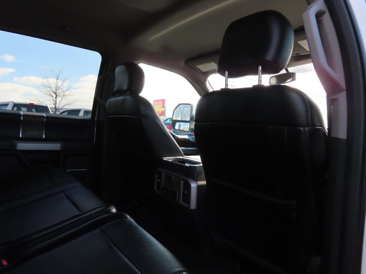 Used 2018 Ford F250 Lariat w/ Camper Package image 51