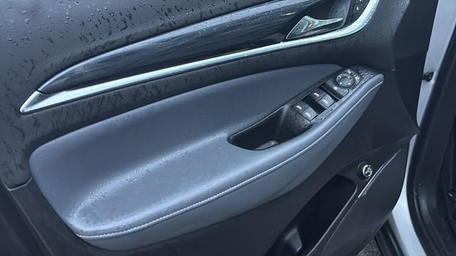 Used 2019 Buick Enclave Essence image 20