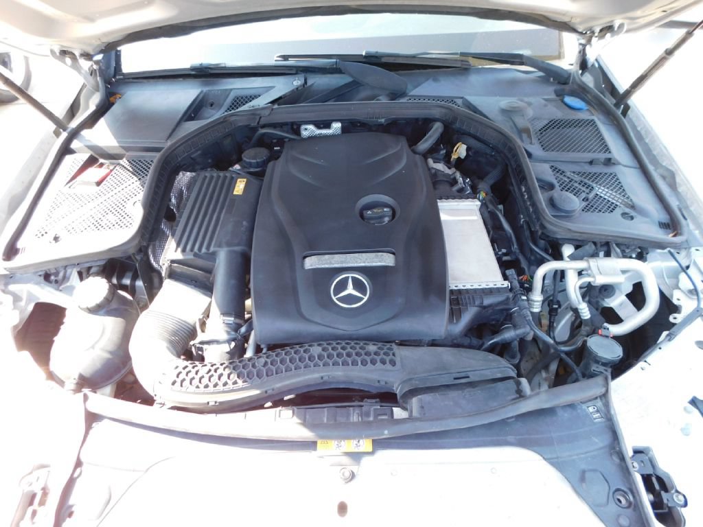 Used 2015 Mercedes-Benz C 300 Sedan image 11