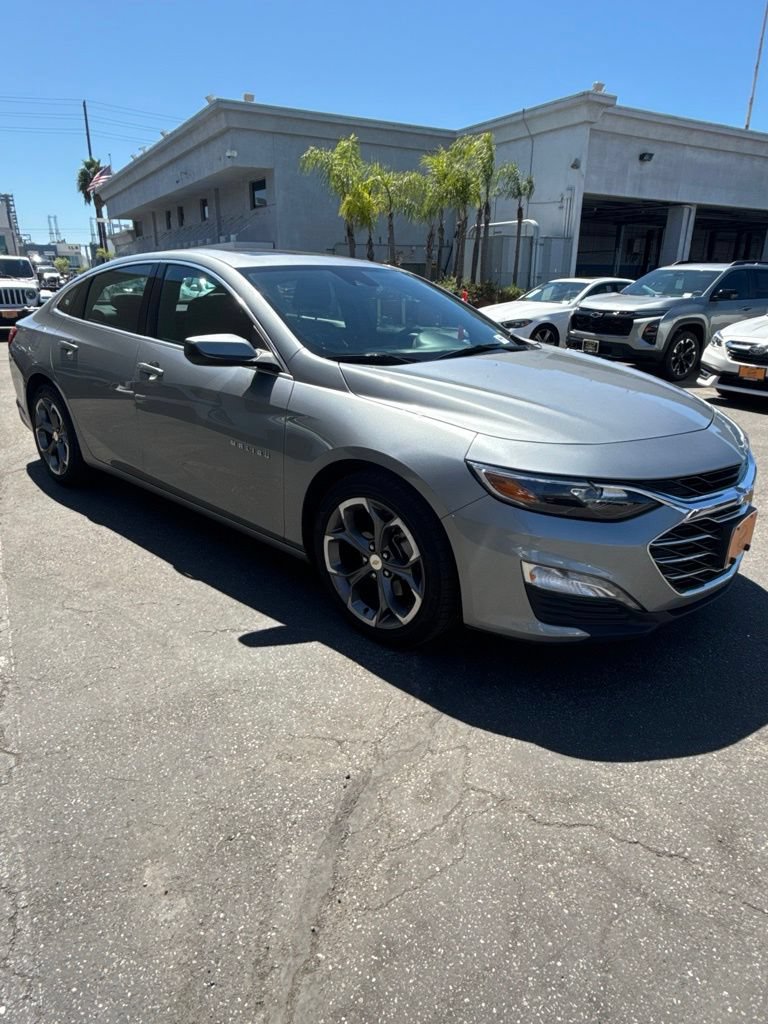 Used 2024 Chevrolet Malibu LT FWD image 9