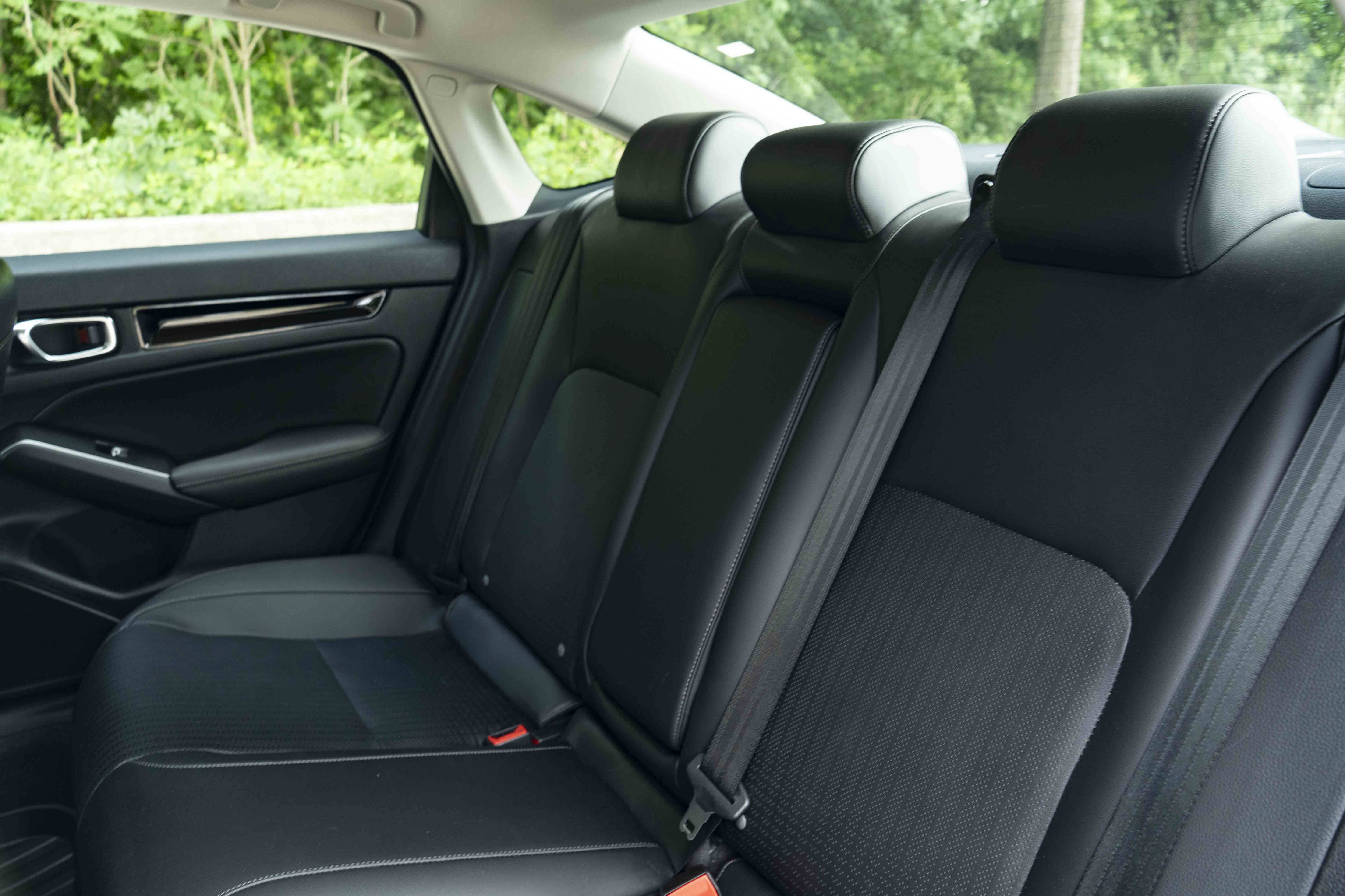 Certified 2024 Honda Civic Touring image 18