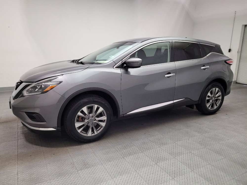Used 2018 Nissan Murano S FWD image 2