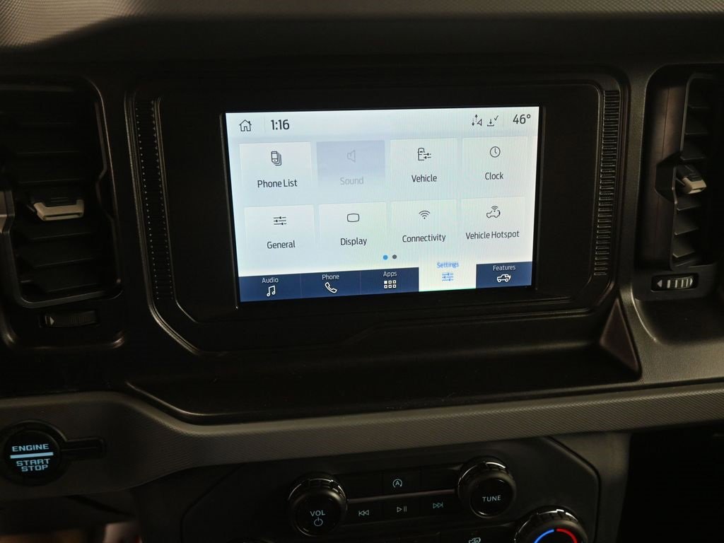 Certified 2022 Ford Bronco Base image 6