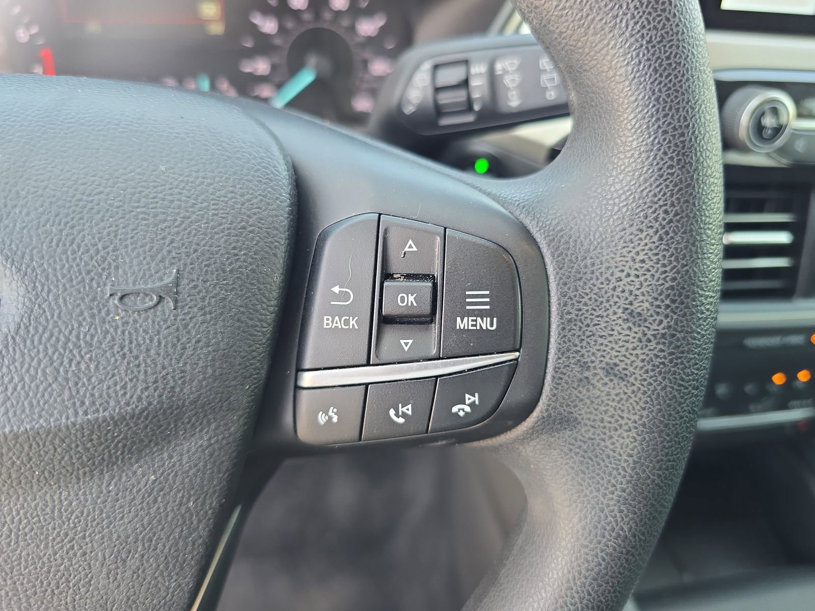 Used 2020 Ford Escape SE FWD image 23