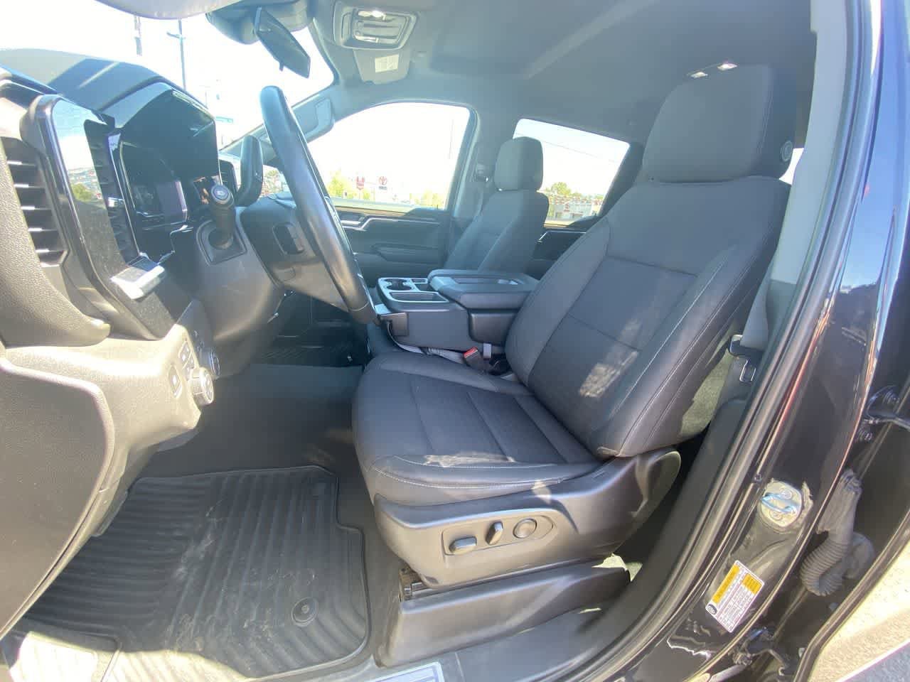 Used 2022 Chevrolet Silverado 1500 LT Trail Boss AWD/4WD image 11