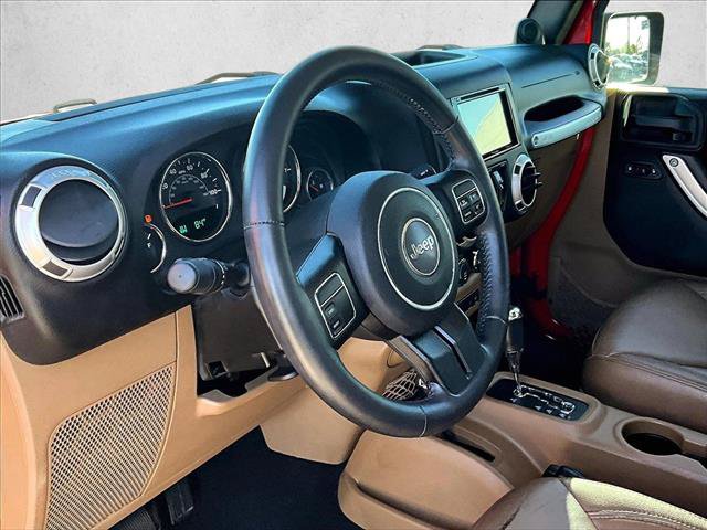 Used 2014 Jeep Wrangler Unlimited Sahara AWD/4WD image 13