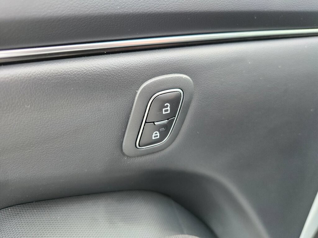 Certified 2023 Ford Mustang Mach-E Select RWD image 17