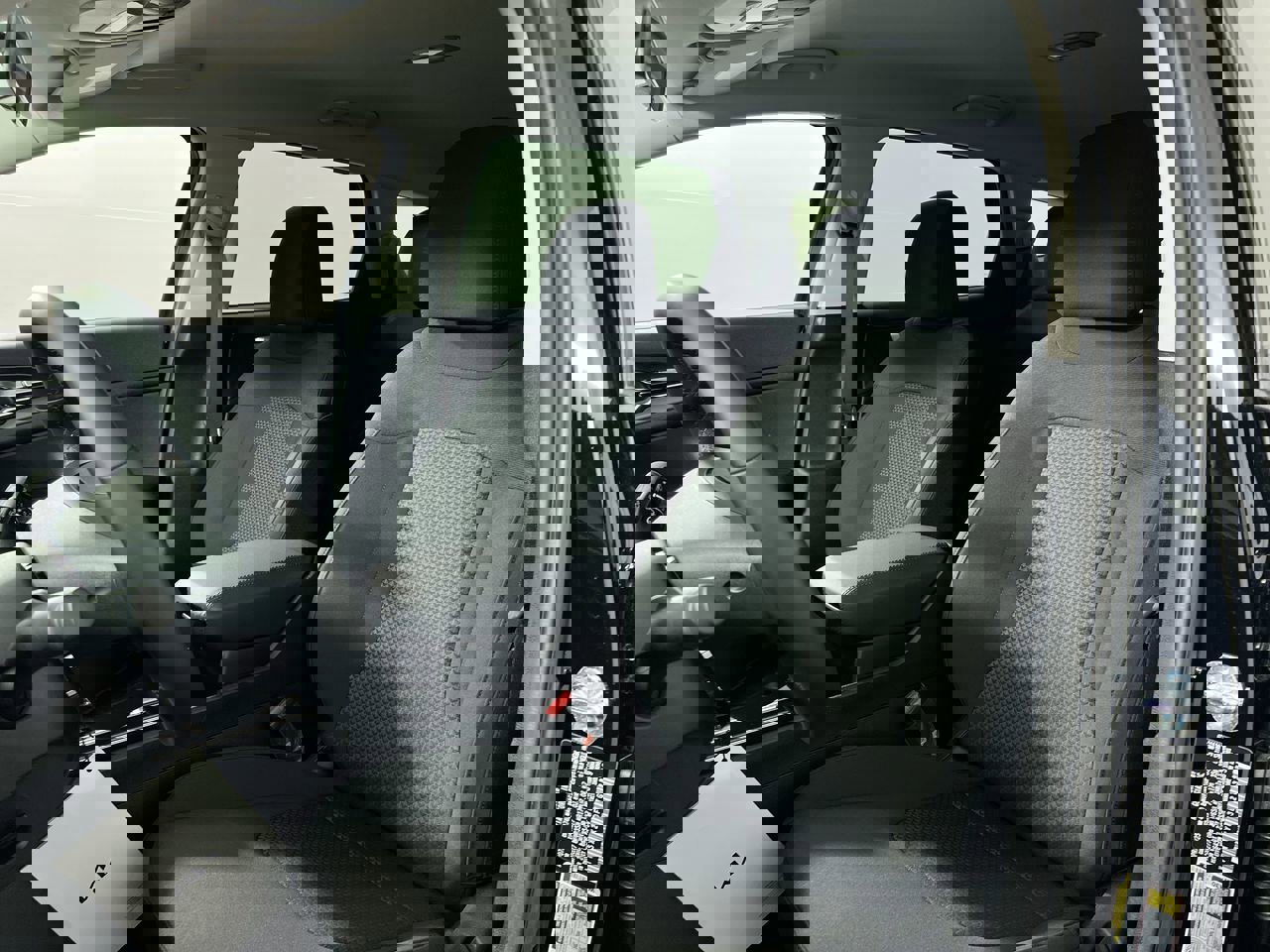 New 2026 Kia Sportage LX image 14