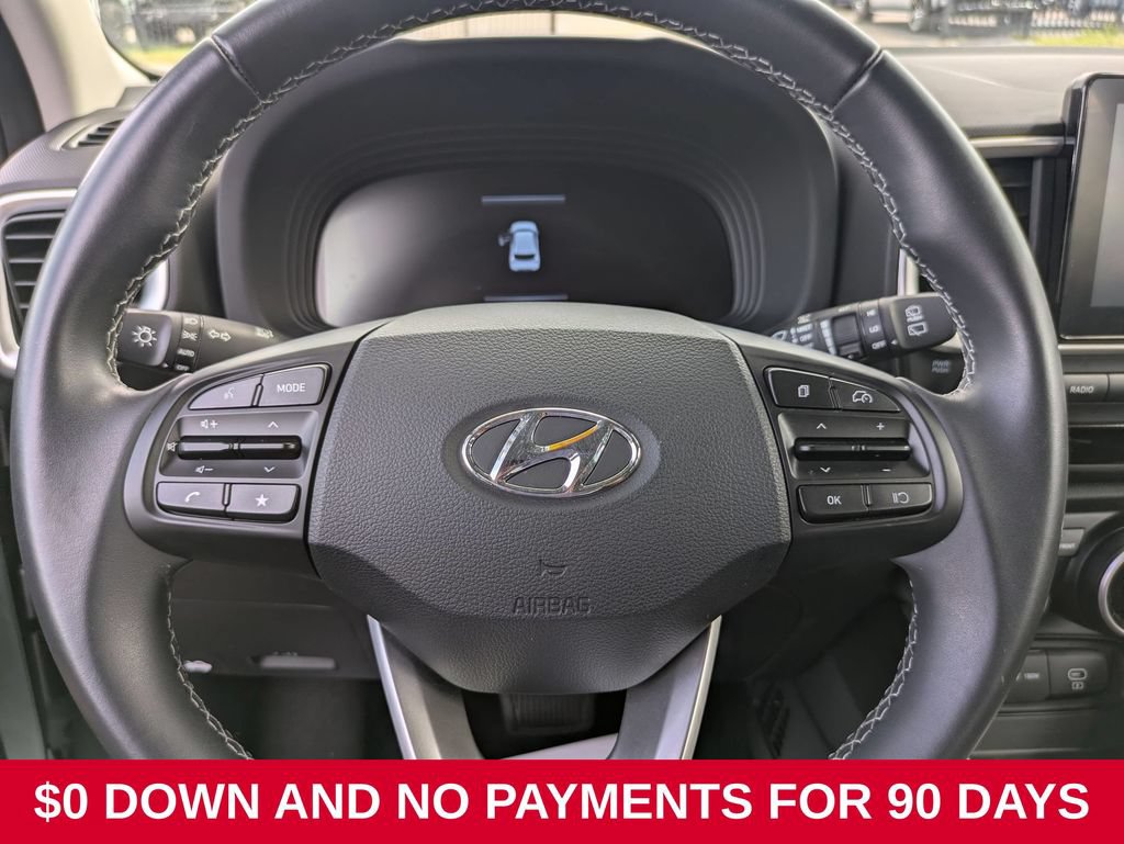 Used 2025 Hyundai Venue SEL FWD image 21